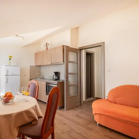 Filip - Free Parking