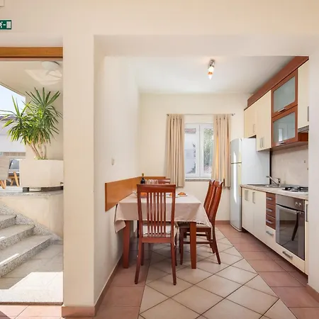 Appartement Filip - Free Parking Makarska