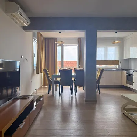 Filip - Free Parking Apartman