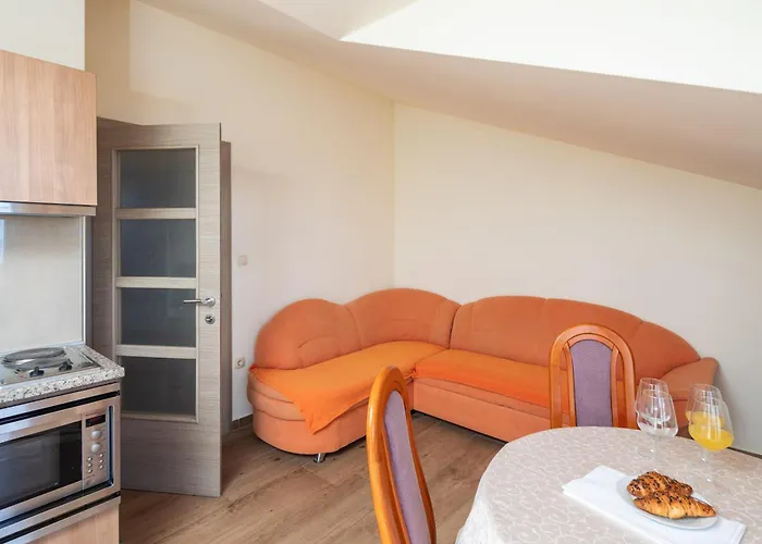 Filip - Free Parking *