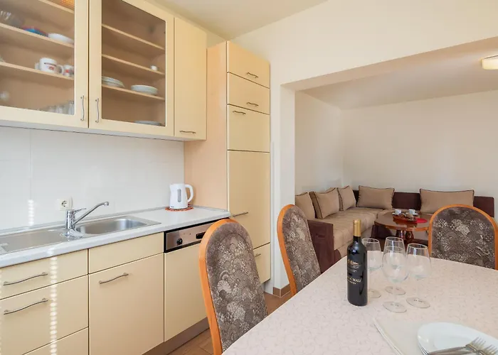 Filip - Free Parking