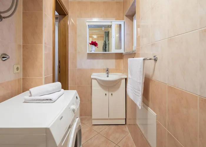 Filip - Free Parking Apartment *